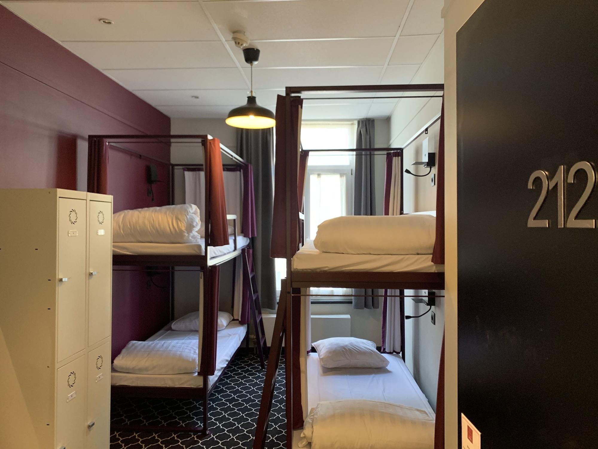 Safestay Grand Place Hotel